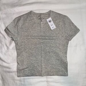 Abercrombie & Fitch essential baby tee